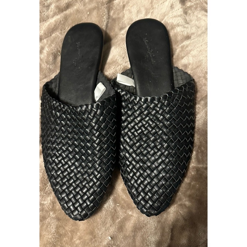 Black Slides woven flats